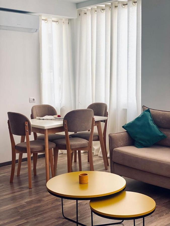 Kuta Apartments Tirane Buitenkant foto