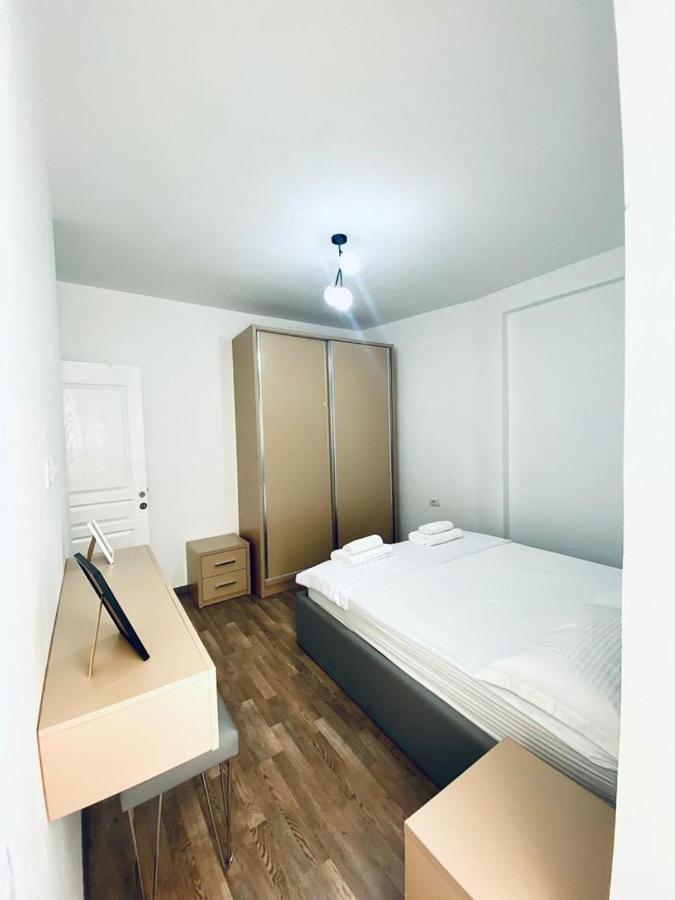 Kuta Apartments Tirane Buitenkant foto