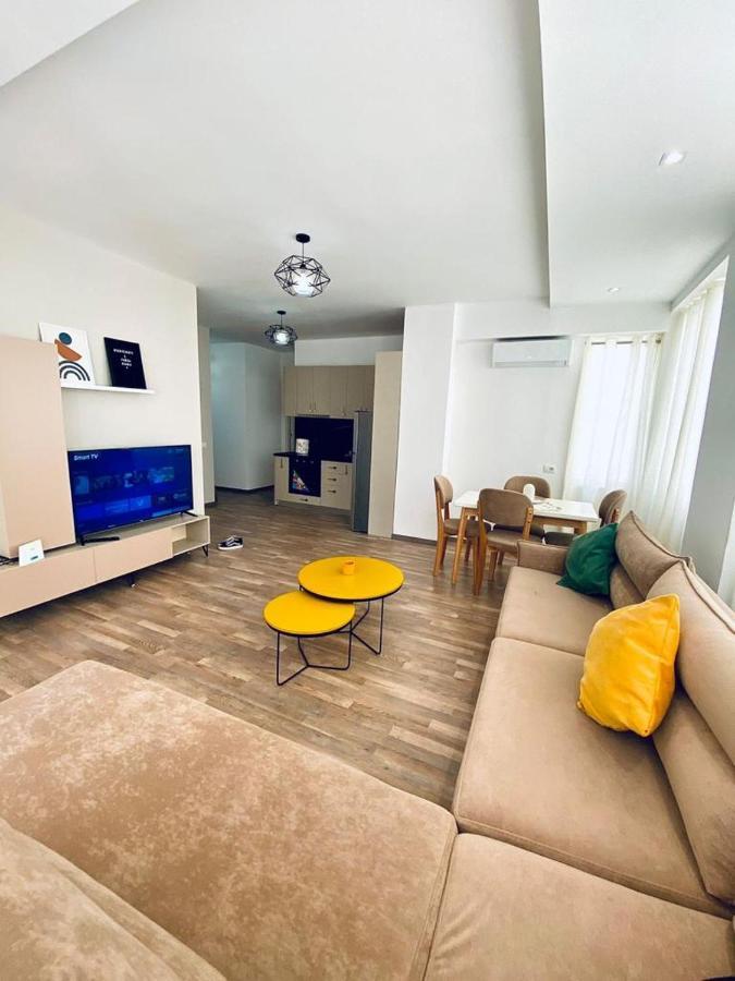 Kuta Apartments Tirane Buitenkant foto